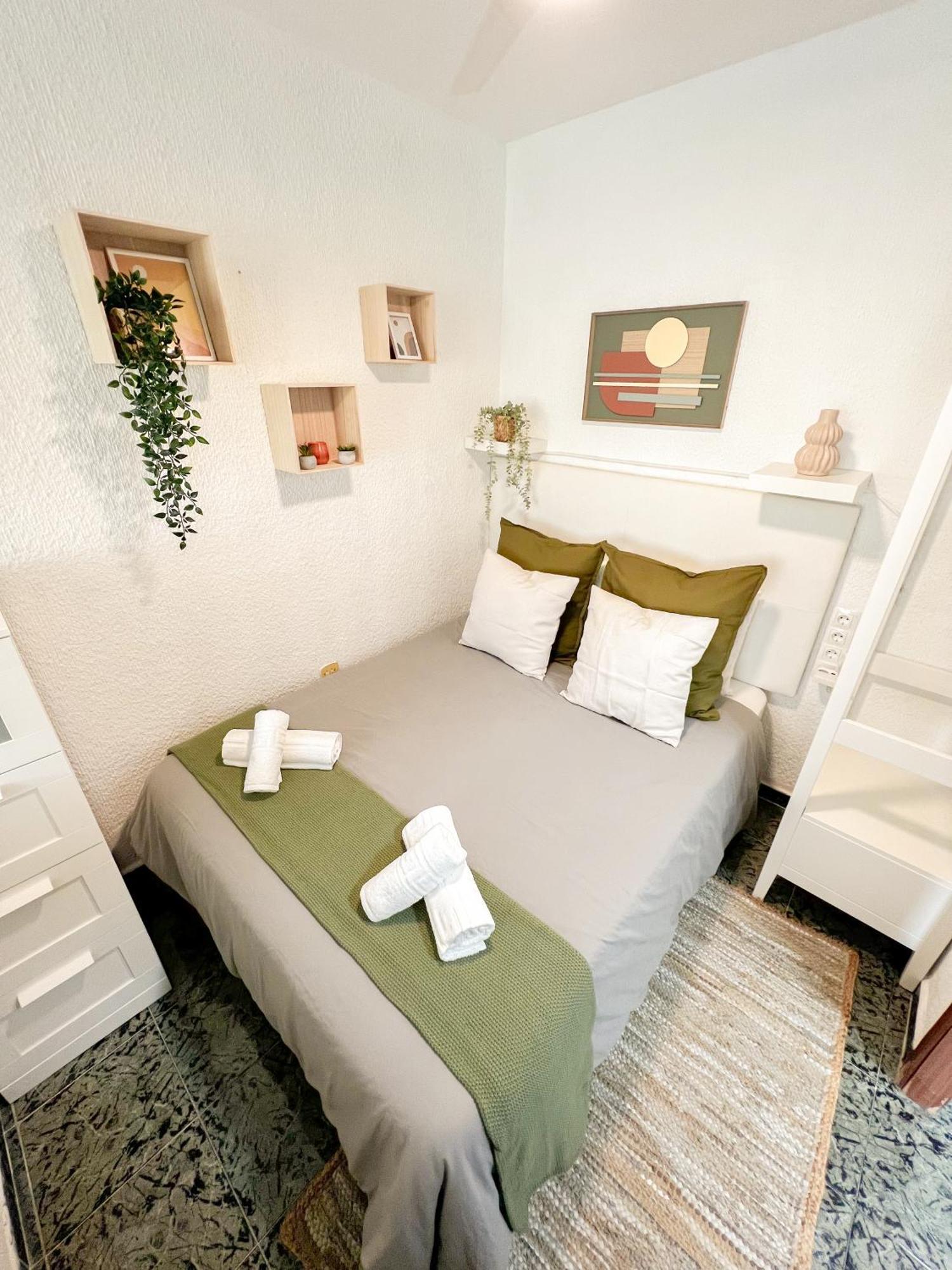 Cozy And Bright Flat With Pool Apartment Торемолинос Екстериор снимка