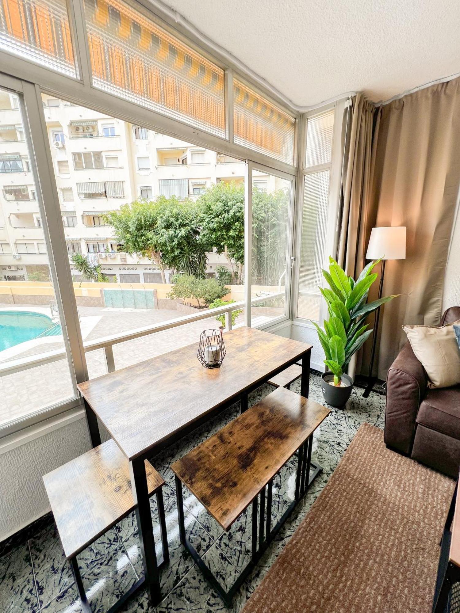 Cozy And Bright Flat With Pool Apartment Торемолинос Екстериор снимка