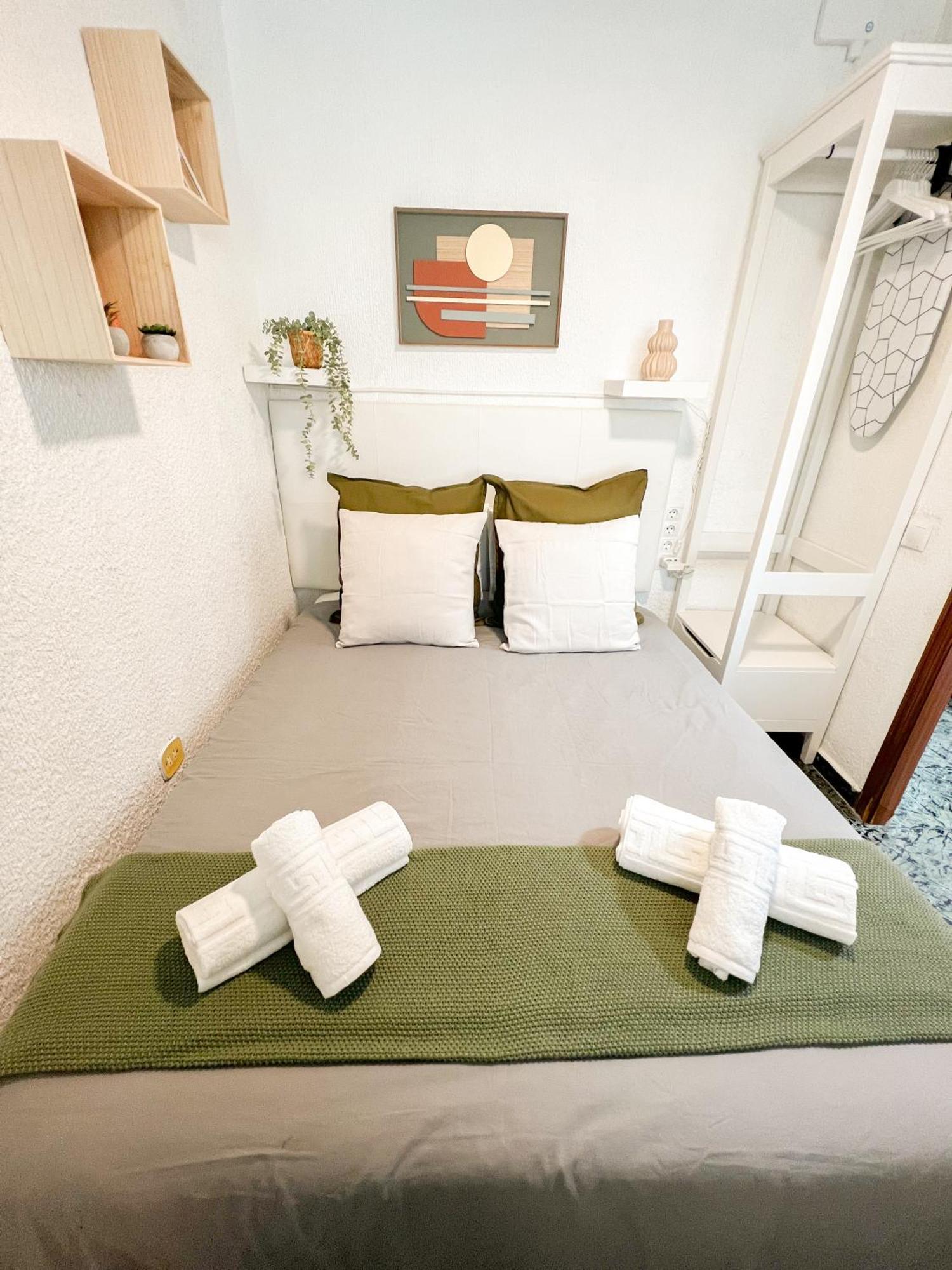 Cozy And Bright Flat With Pool Apartment Торемолинос Екстериор снимка