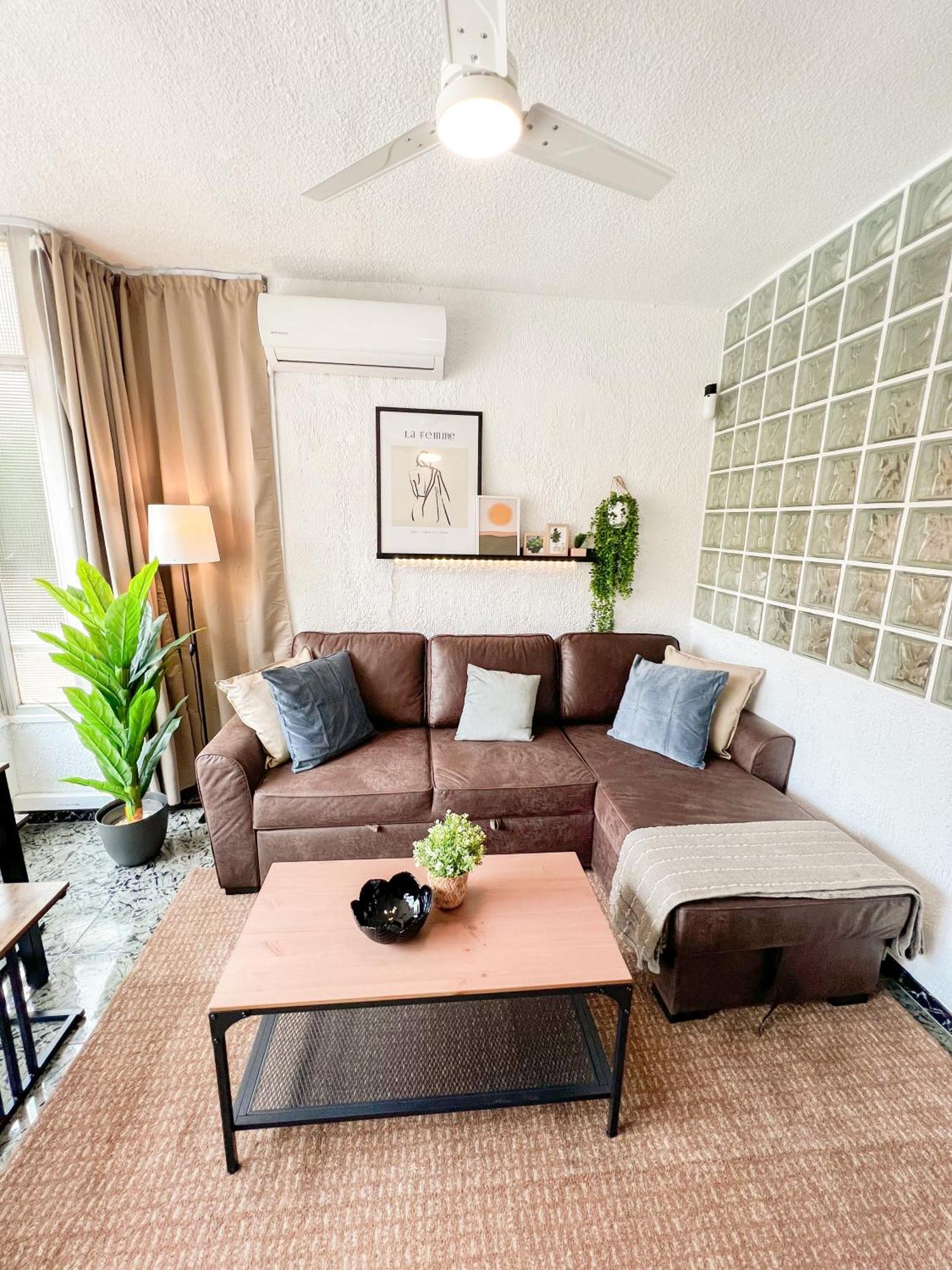 Cozy And Bright Flat With Pool Apartment Торемолинос Екстериор снимка