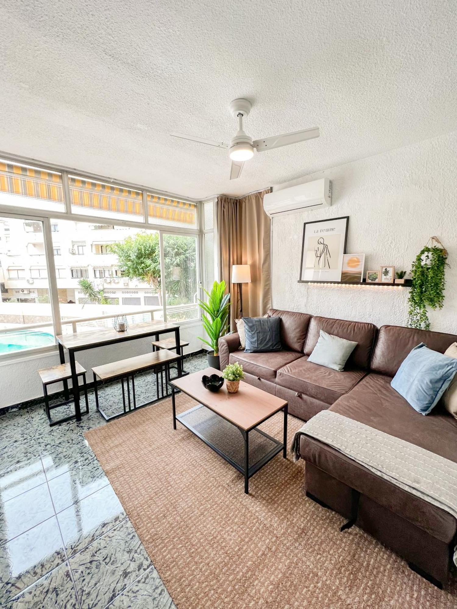Cozy And Bright Flat With Pool Apartment Торемолинос Екстериор снимка